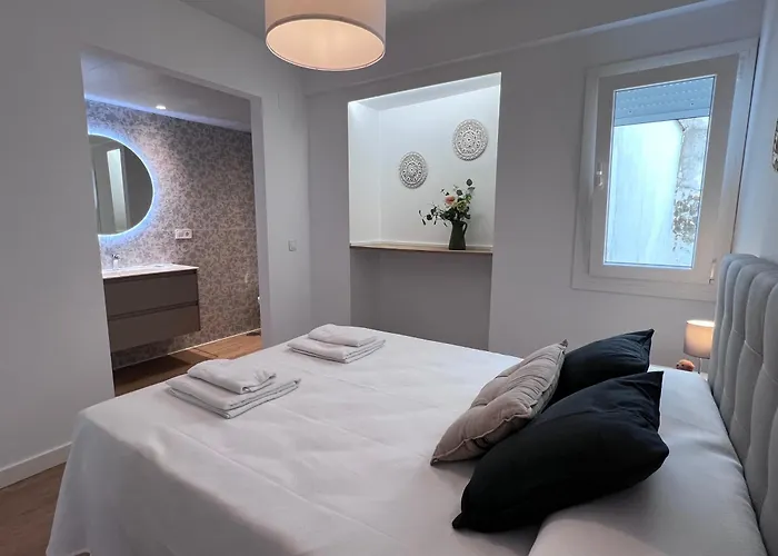 Placentines Luxury דירה *