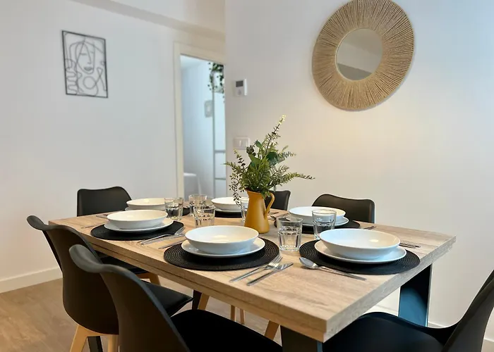 Placentines Luxury * סביליה